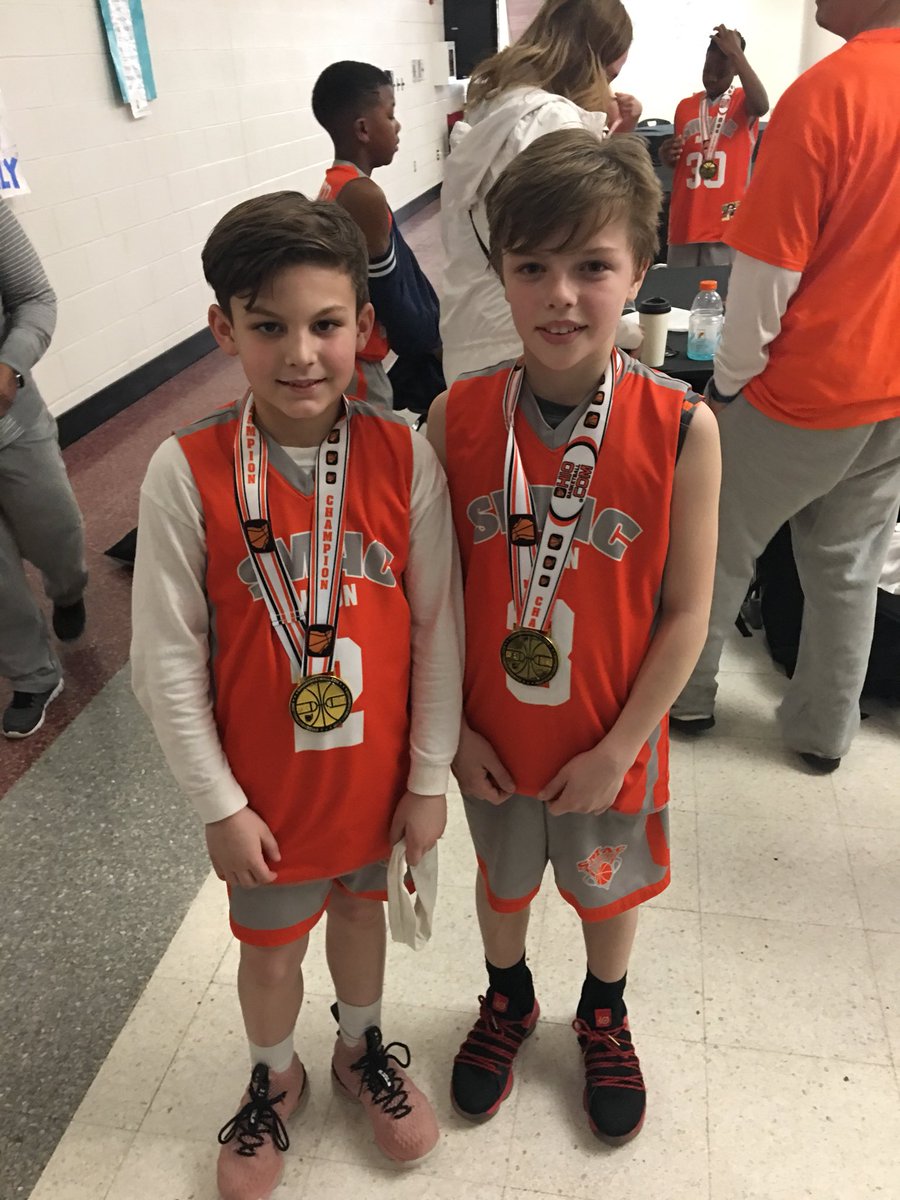 treyAwolfe's tweet photo. Me and my brothers got our first ship today! #SMACAKRON25 https://t.co/6060NwyHKW