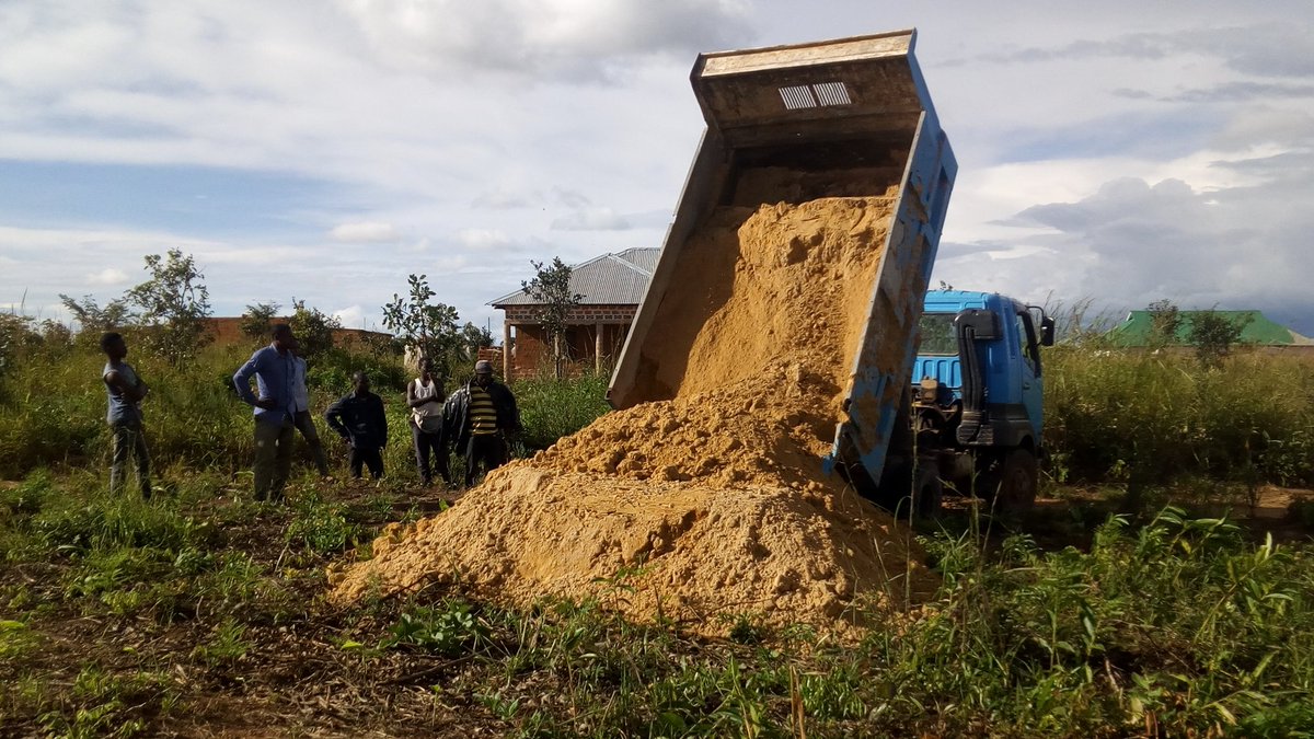 and_ongd's tweet image. YSD-Éducation: Ici seront érigés des infrastructure moderne ,au profit de l&apos;éducation de qualité pour enfants du Village Musompo,sans qu&apos;ils n&apos;aie besoin de faire 7à 11km exposés aux risques et accidents de la N39,gros obstacle s à l&apos;éducation