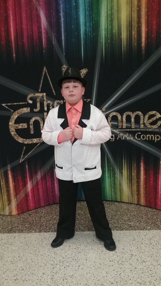 petgroomer21's tweet photo. Bobby won solid gold plus 3rd place and 5the place in his age group for his #BADFORUS solo.  He did a great job! https://t.co/sUxDqsXXEs