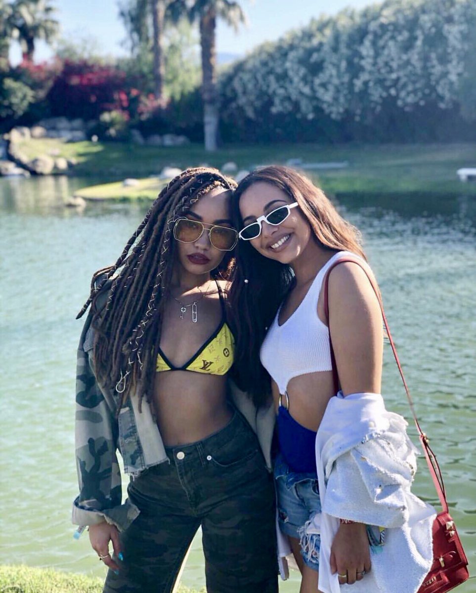_LifeWithLM's tweet photo. #LeighadeTakeLA 🌴🌸🙌🏻 @LittleMix https://t.co/WKzPJr0pdl