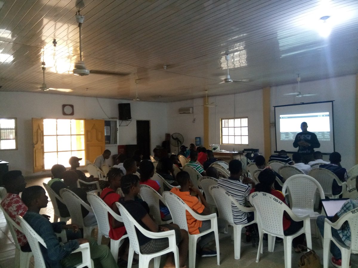 gdgbonny's tweet photo. And our GDG Bonny Island Cloud Study Jam was a lit! 
All thanks to Mr @aniediudo for such a great opportunity. 

@umekLinks
@learnupdate

#gdg_bonny
#gdg_bonny_island
#cloudstudyjam

#google_developer_groups https://t.co/V5ncXb9wik