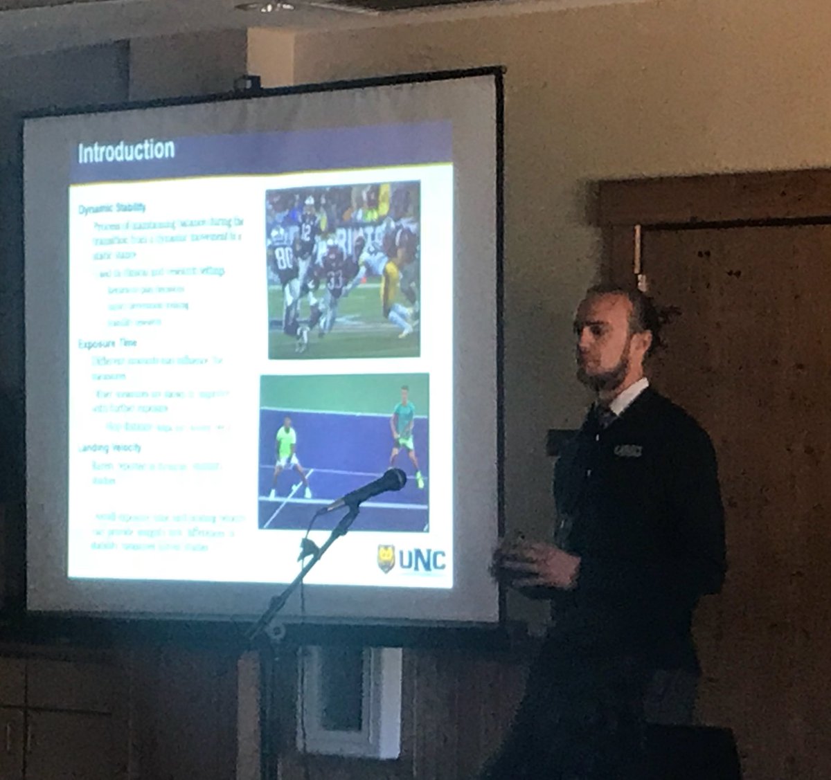 UNCBiomechanics's tweet photo. @OttoATC giving an oral presentation on the effects of exposure time on dynamic stability measures at #RMASB2018 #UNCBears #Biomechanics https://t.co/6MLeqI2bUI