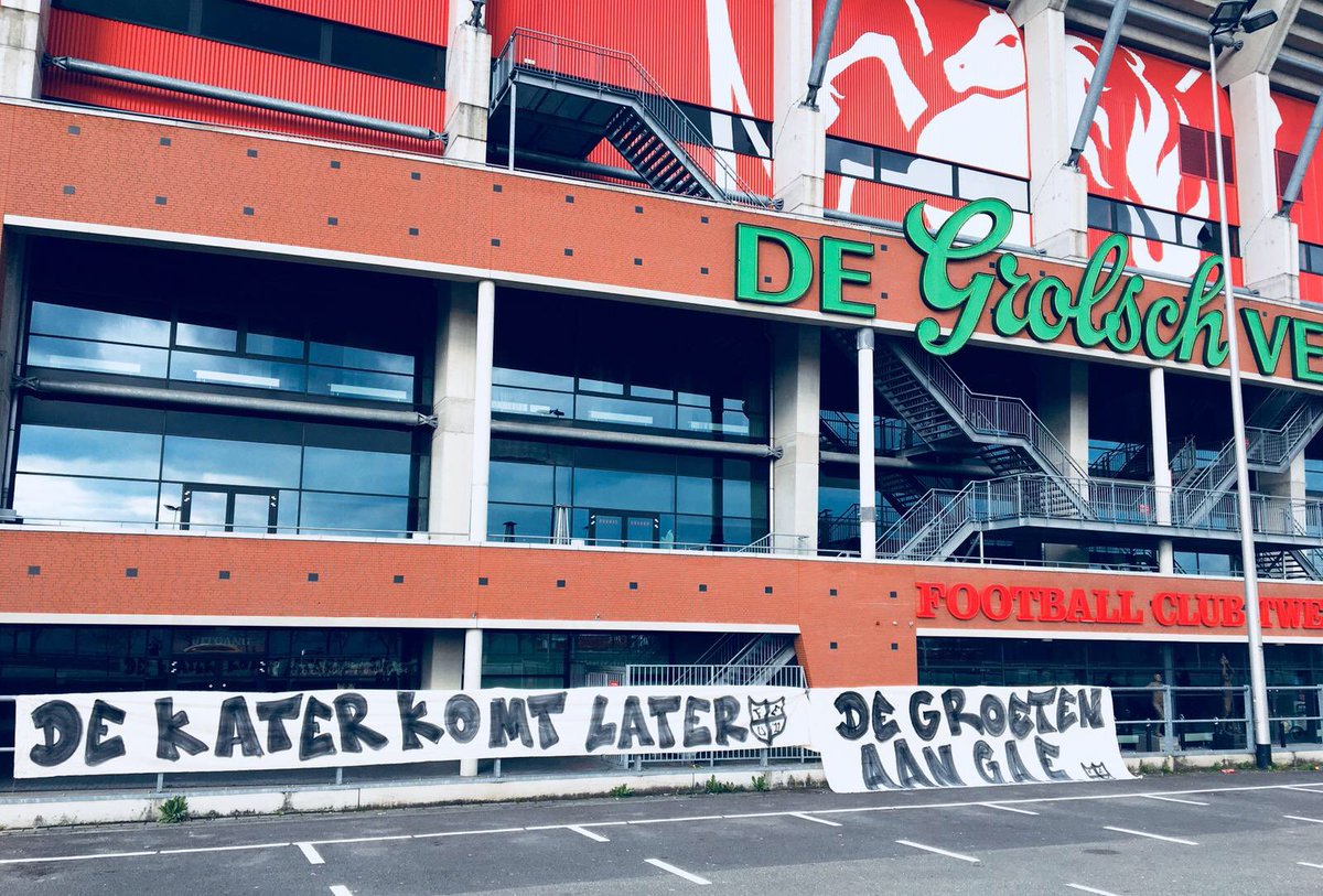 In 2015 gunde <a href="/fctwente/">FC Twente</a> ons een heavy hangover. Maar pas nu komt de kater;). #Twexit!!🙌 #twepec #vakp