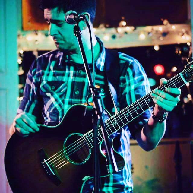 thewhitebearsb's tweet photo. Start the week with a bang!!!! Open Mic night at The White Bear with Steve Faulkner from 8pm. Cocktail hour from 9pm-10pm. #whitebear #steaminbilly #burgersandbrews #cocktails #livemusic #openmic https://t.co/1O9jBd5uPn