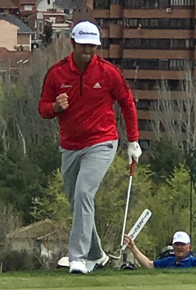 InigoAramburu's tweet photo. Un txapeldun este @JonRahmpga ganador 2018 de este @OpenEspana2018 y gran torneo de @nachoelvira87 y @diegosuazo @rfegolf https://t.co/j1YhP2F1T5