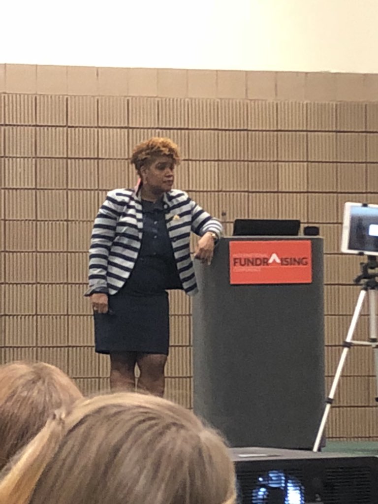 kristygilljames's tweet photo. My new mentor and she doesn’t even know it! #amazing #motivating @funddiva #queenoffocus #imanintovert https://t.co/M35vxjo3Fx