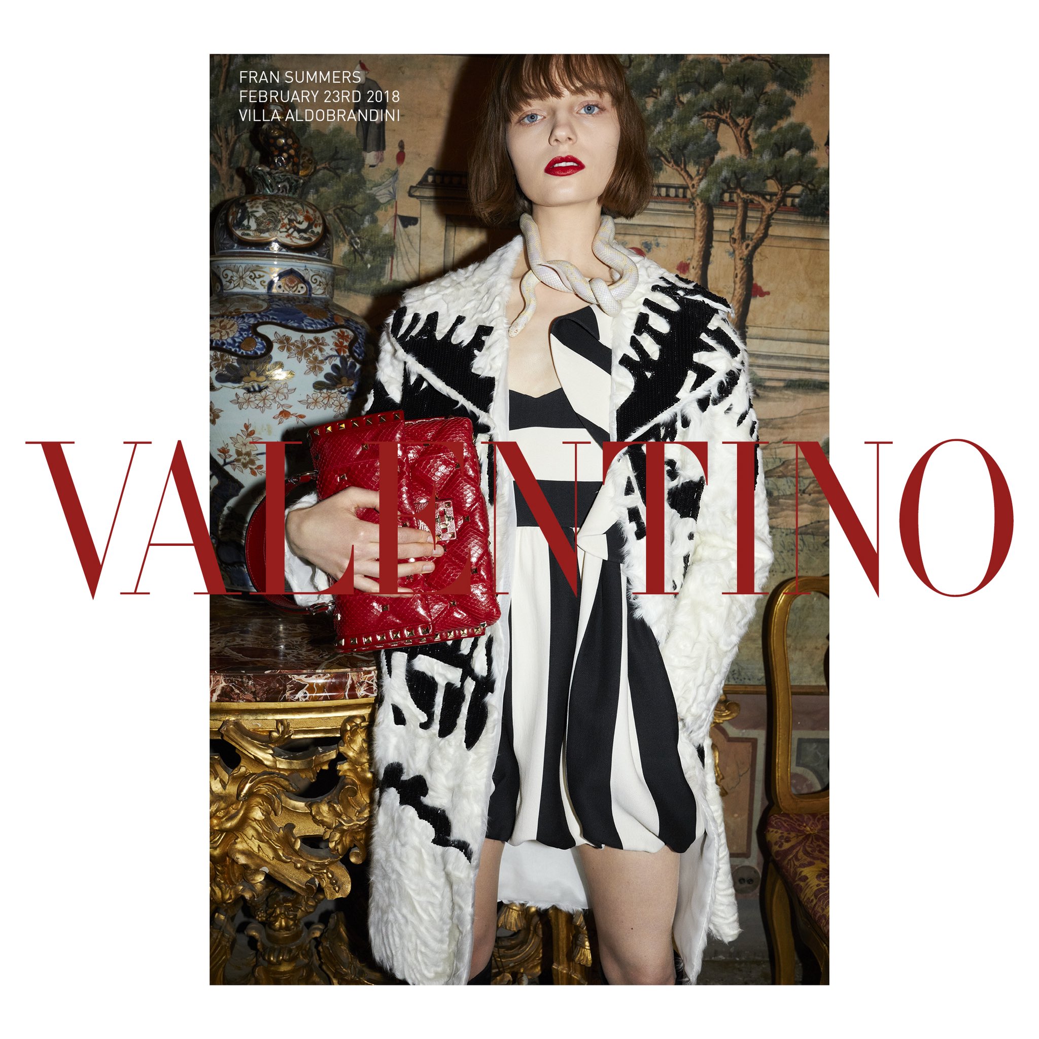 Valentino on Twitter: "The turns romanticism into a bold Pictured, #FraSummers with the Maison's newest icon the Valentino Garavani #CandyStud bag. #HautePunk Creative Director: #PierpaoloPiccioli Location: Villa