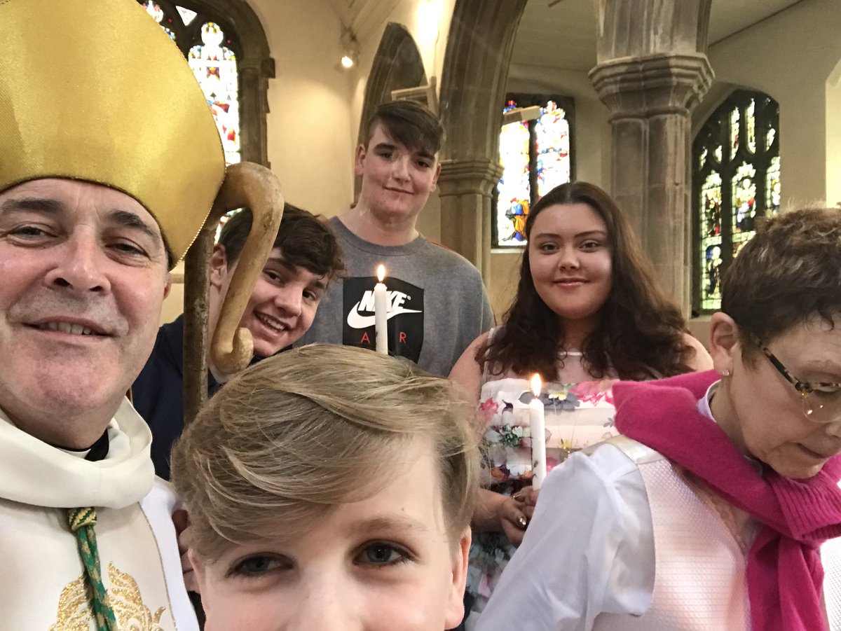 CottrellStephen's tweet photo. Confirmations this afternoon in Burnham on Crouch https://t.co/wcJJmxXud1
