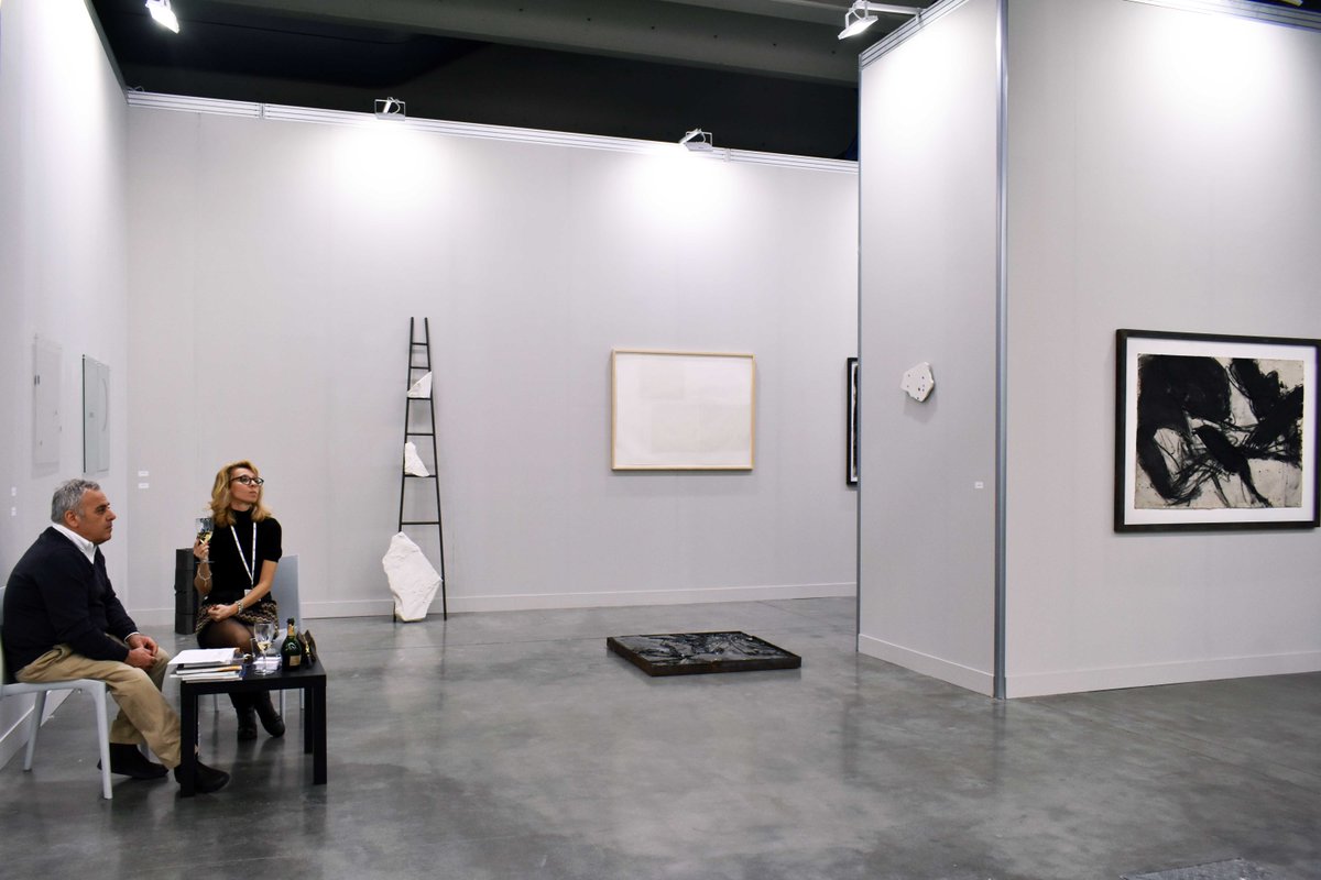 miartMilano's tweet photo. #miart2018 #Masters
Installation view at #OttoGallery presenting #MarcoGastini, #PaoloIcaro, #EliseoMattiacci, #GiuseppeSpagnulo https://t.co/5QCAQBH1Ez
