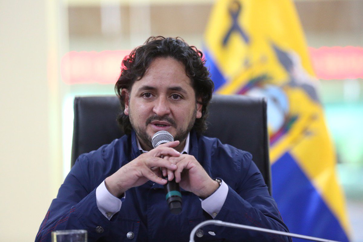 “Quiero transmitir un mensaje del Presidente <a href="/Lenin/">Lenín Moreno</a> Moreno con respecto a los procesos de comunicación y transparencia que se llevan a cabo en el caso de la frontera norte”, <a href="/caanmichelena/">Andrés Michelena</a> #UnidosPorLaPaz