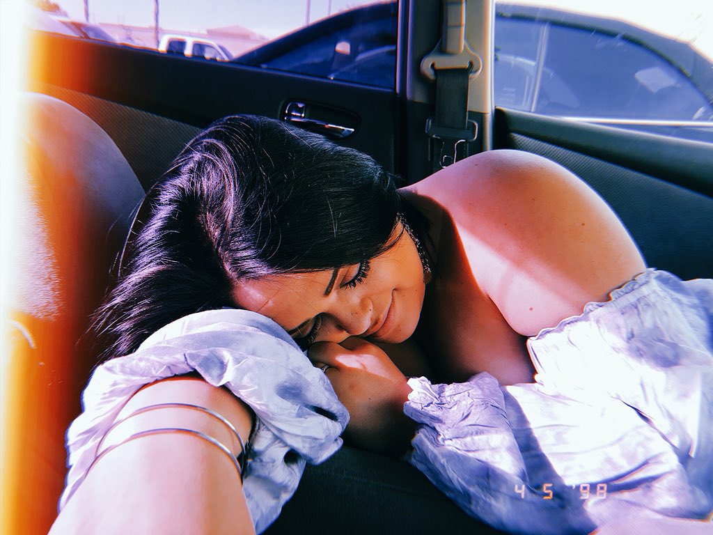 sageyymariee's tweet photo. You’re my Sunday candy 🍭 https://t.co/1TnkgStJua