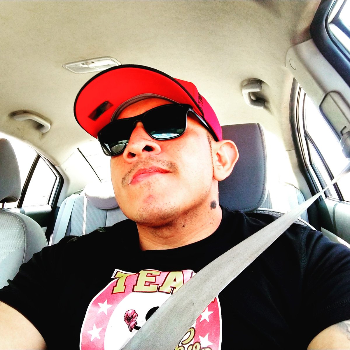 profe_chalo's tweet photo. #NuevaFotoDePerfil https://t.co/FJk6CEaZcg