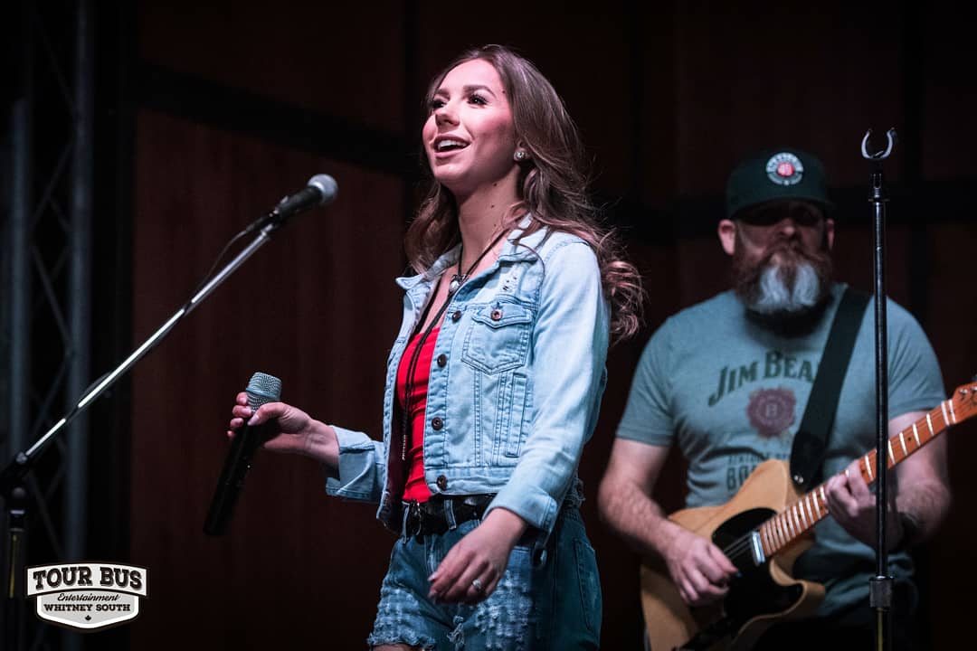 TourBusEnt's tweet photo. Last night the weather didnt stop #TheBus's @WriterWinston from hitting up the @Genevieve_f show @CowboysRanch in #LdnOnt. Check out these shots she captured from the night.
#LiveMusic #PicsOfTheDay #SongsAreOurStories #CountryMusic
#GenevieveFisher #ConnorWilson #BetweenYouAndMe https://t.co/p2ge0Sw42p