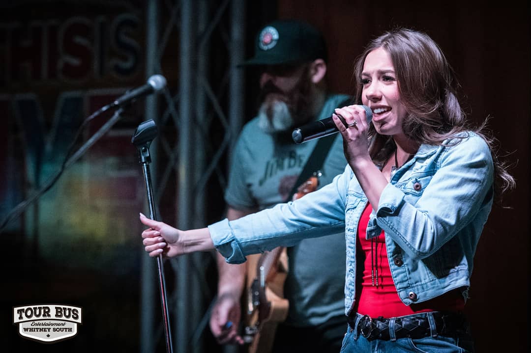 TourBusEnt's tweet photo. Last night the weather didnt stop #TheBus's @WriterWinston from hitting up the @Genevieve_f show @CowboysRanch in #LdnOnt. Check out these shots she captured from the night.
#LiveMusic #PicsOfTheDay #SongsAreOurStories #CountryMusic
#GenevieveFisher #ConnorWilson #BetweenYouAndMe https://t.co/p2ge0Sw42p