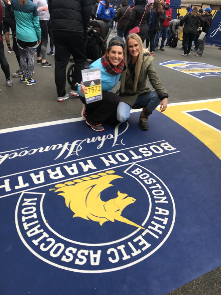 newsyCaitlin's tweet photo. Wait until the end of the Facebook live...we found SO many Utah runners!!!! β€οΈππππ½ββοΈ https://t.co/r3bQ2NehkY #runSLC https://t.co/ZI9YEKN5B1