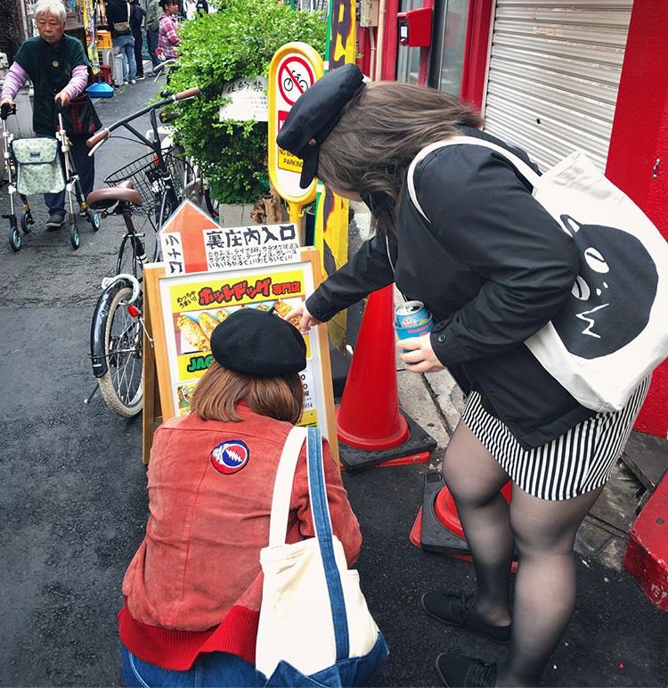 get_up_punks's tweet image. 一緒にバンドしてた鼻でか君の子供2人とハイタッチできたし。
#HOIST #BRONXXX #CYCOSIS 観れたし。

キクちゃんとマミーちゃんのヒーリングコロッケタイムも見れて楽しかった！