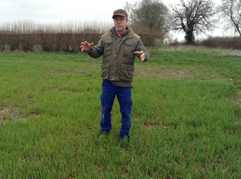 Delighted to meet <a href="/HarvestHeritage/">HeritageHarvest</a>'s John Letts: a grower dedicated to ancient grains. He's one of three finalists in the <a href="/BBCFarmingToday/">Farming Today</a> Future Food Award. Could part of grains' future lie in the past?