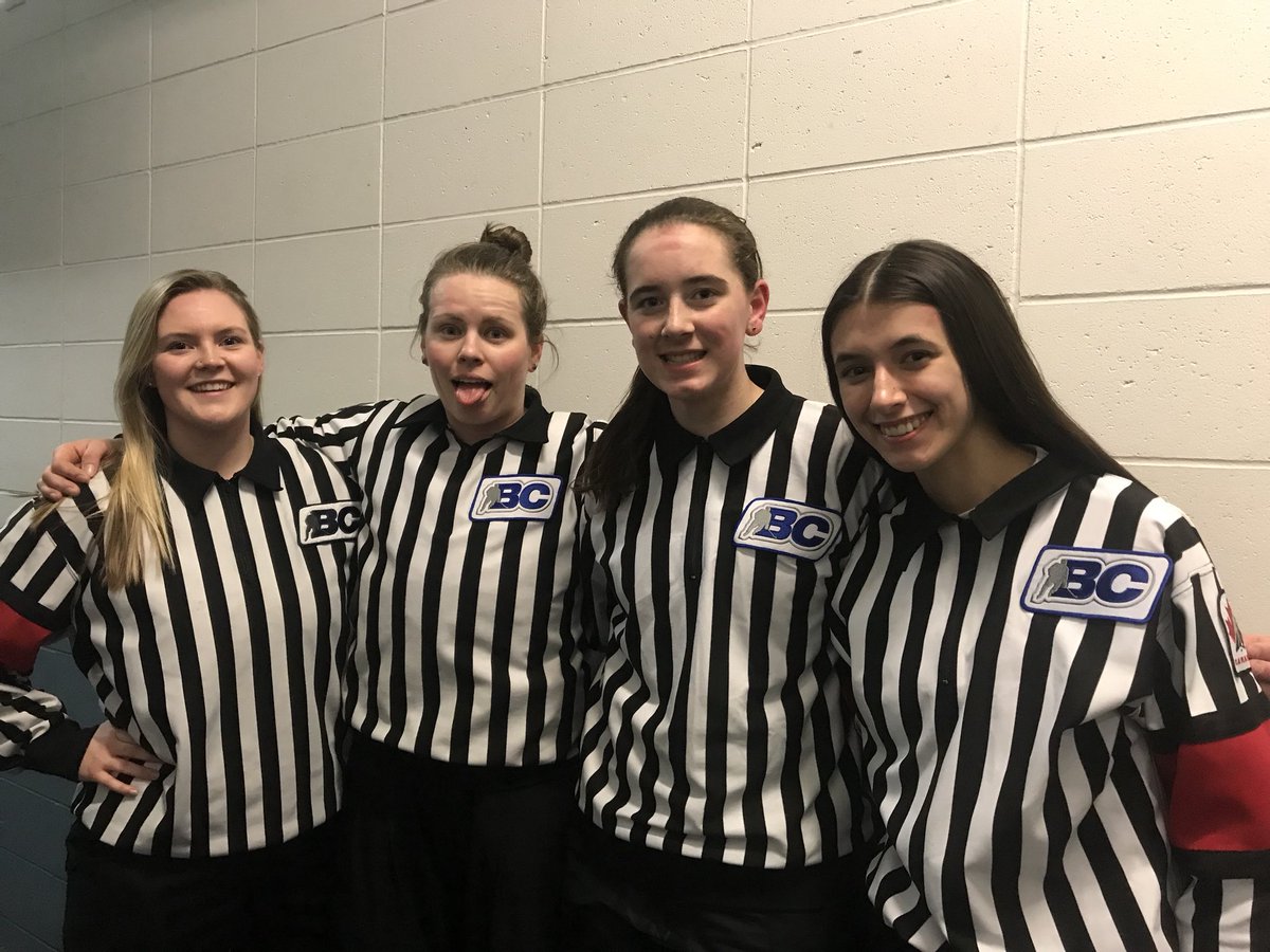 BCHockey_Refs's tweet photo. Female officiating crews at the #U16U18IDCamp Hosted by @BCHockey_Female https://t.co/FSodvqmyRX