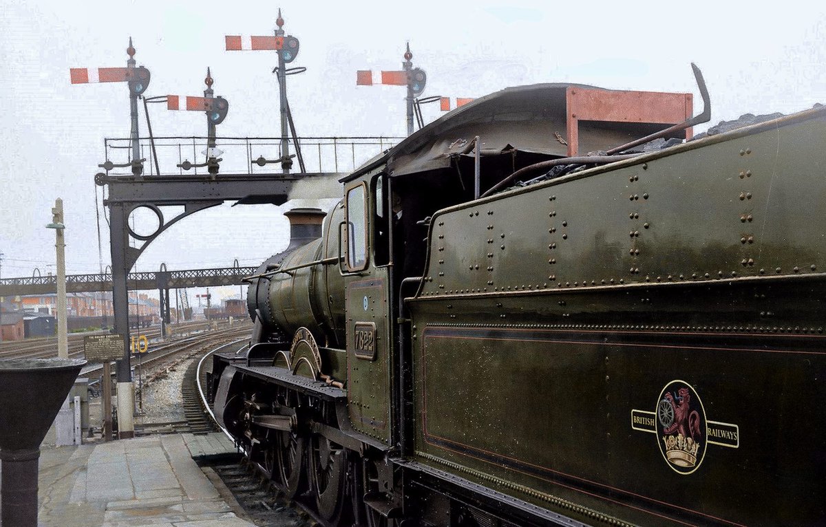 Talking of Western Changeover, here's Andrew Dykes picture of 7822 at Oswestry in 1962, the diesels were on their way by then!