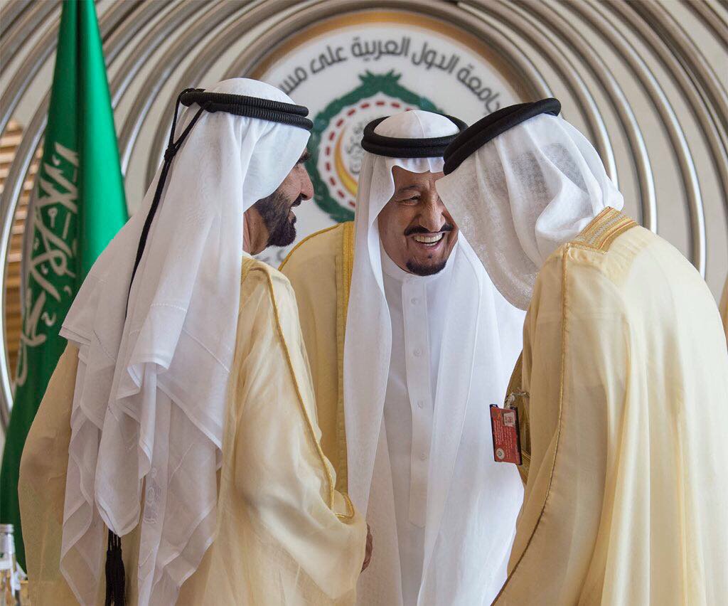 Арабские страны. Оаэ наследный принц абу даби. Арабские страны. Хелифа саудовская аравия. Дубайская свадьба шейх.
