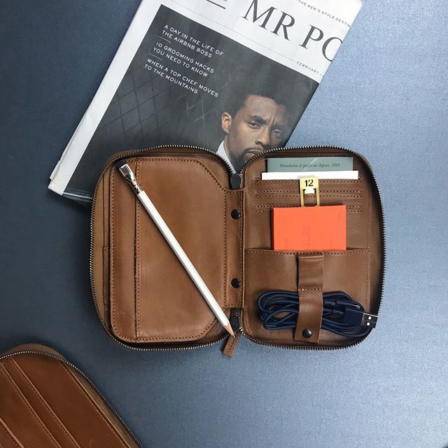 Thisisground's tweet photo. Mod Mobile - our smallest Mod to fit your phone, cash, cards and more #tigmodmobile https://t.co/lS1jbT4Hpg https://t.co/qnVo0K7pME