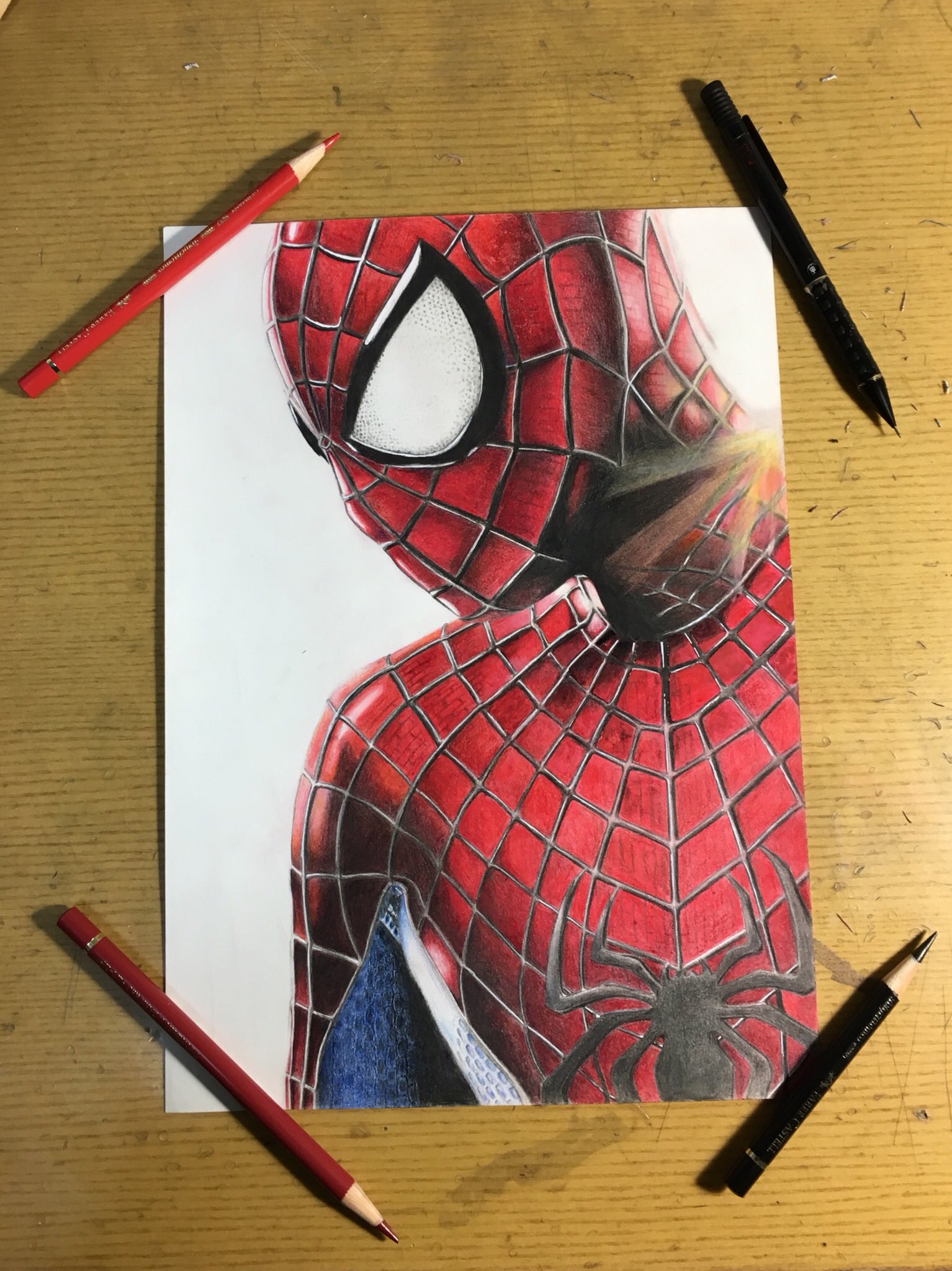 むと スパイダーマン描きました 今までで一番リアルでよくできたと思っております スパイダーマン Spiderman 色鉛筆 上手いと思ったらrt T Co W8xyjhyjsr Twitter
