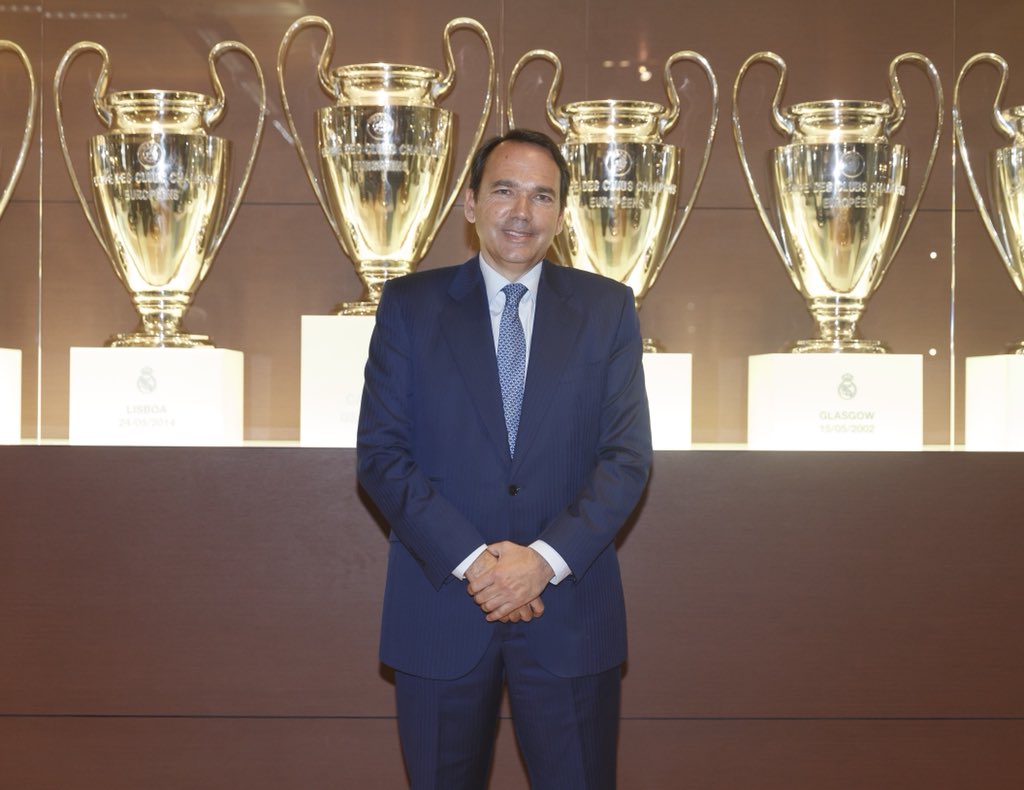GuillermodeJuan's tweet photo. #Orgulloso de mi #equipo #realmadrid #40años de socio. #elmejorfutbol #12copas🏆 #HalaMadridYNadaMas https://t.co/bPeEHSfyHG