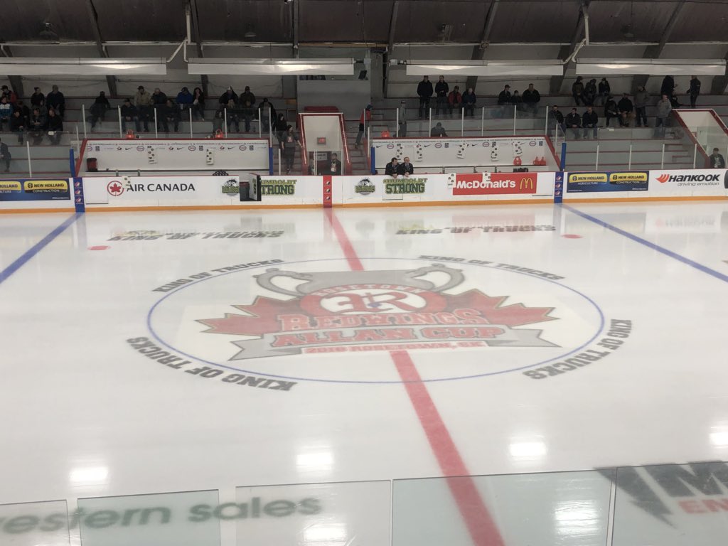 BrianMunz9's tweet photo. Thanks to @TRosetown for another successful @HockeyCanada @allancup2018!

Great final last night on @TSNHockey between @SCGenerals &amp; @LacombeGenerals.

Now 30 minutes away from Game 3 @NHLJets vs @mnwild on @TSN1290Radio 

#HumboldtStrong https://t.co/gJA94aqL95