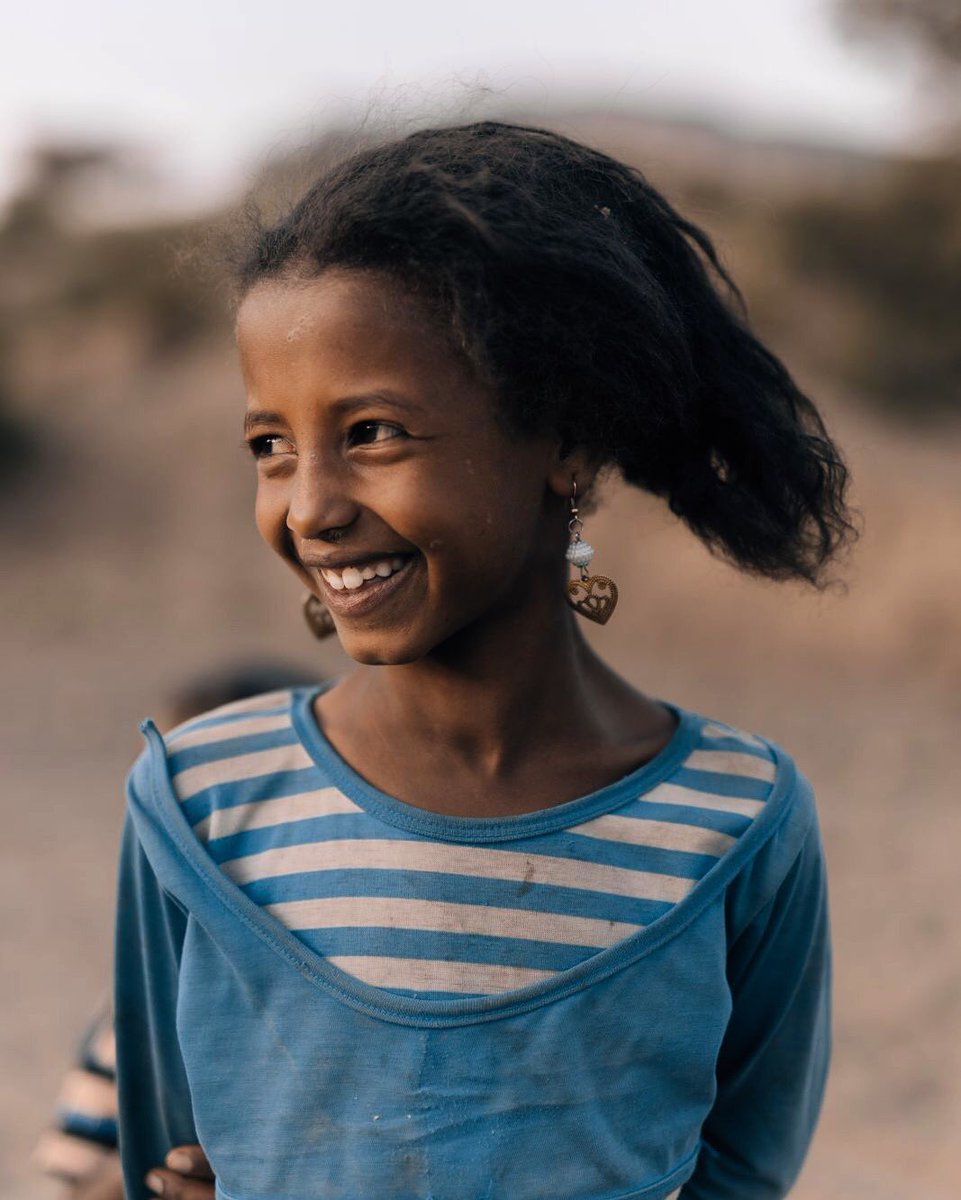 charitywater's tweet photo. Less time spent collecting dirty water means more time spent collecting knowledge at school. Here's to a future where every kid has the opportunity to dream bigger. https://t.co/8xnWJ3fESg