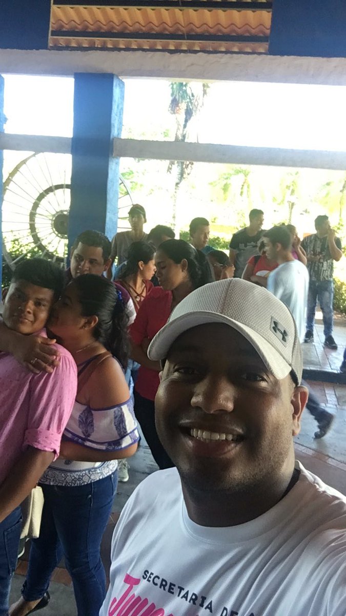 MaidirMiller's tweet photo. Hoy fue el turno de #Chiriqui #JuventudCD #SeParteDelCambio gracias por el apoyo a la Junta Directiva y a nuestro #PresidenteCD @romuloroux @CaDemocratico @renovacioncd @Juventud_CD19 https://t.co/nAaZ2aaRP9