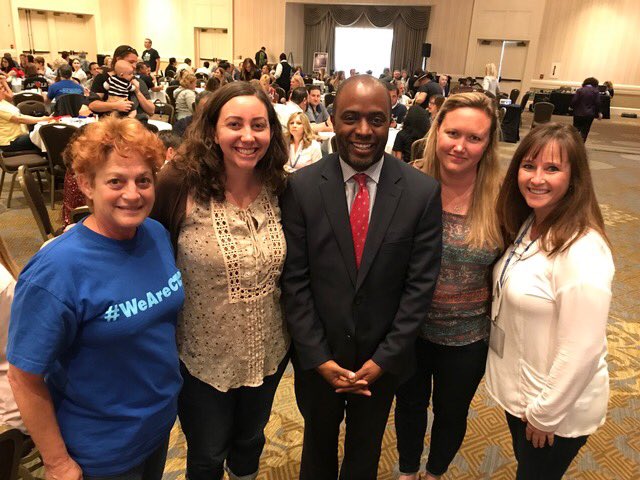 cveducators's tweet photo. @TonyThurmond @AsmTonyThurmond @cveducators are proud to stand in #solidarity with you! #WeAreCTA #ctar4 @helenfarias @rosamartintez69 @MrsGarciaHeller @iamsusanskala #Education #studentsuccess #kidsdeserveit https://t.co/p3OLqK0tbl