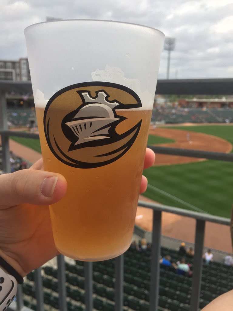 rdheath9's tweet photo. @BirdsongBrewing @KnightsBaseball @morningbreakclt I look forward to it every baseball season!  We will be by the tap room to get our fix outside of the ballpark! https://t.co/uYDJFq6d87