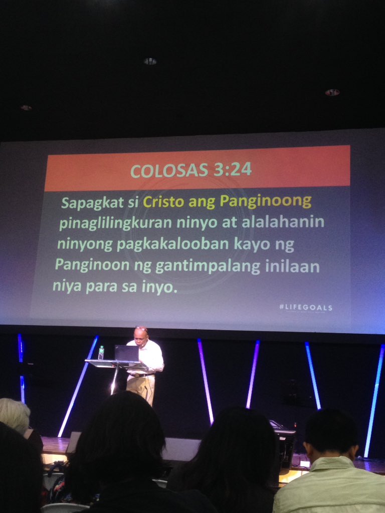 rapunjii's tweet photo. Sunday service #LifeGoals #SucceedatWork https://t.co/mb6WsbIFCc
