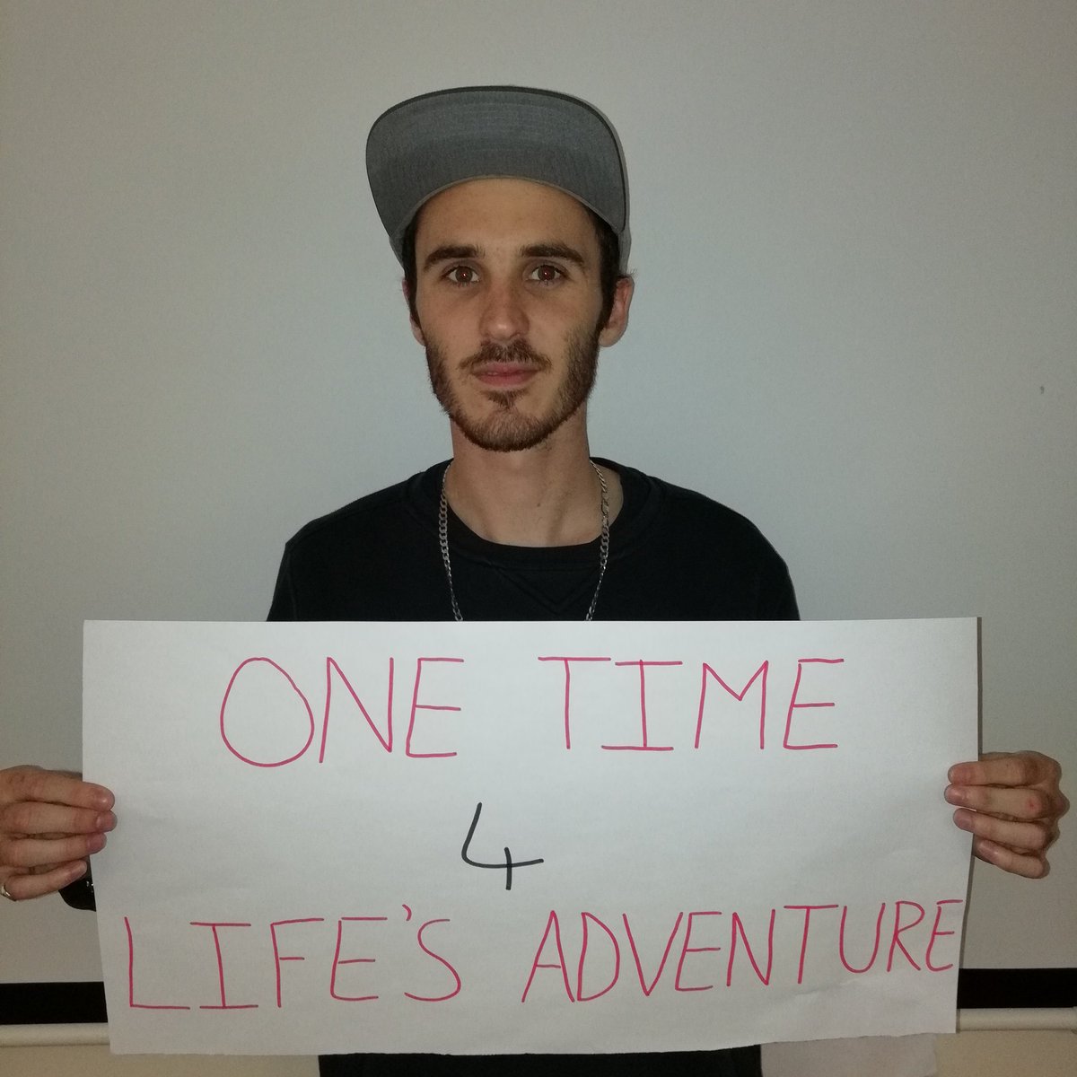 Tabloyd_za's tweet photo. Tell me what you do it for.
#ONETIME24thApril
#OneTimeChallenge https://t.co/g576l7OLJG