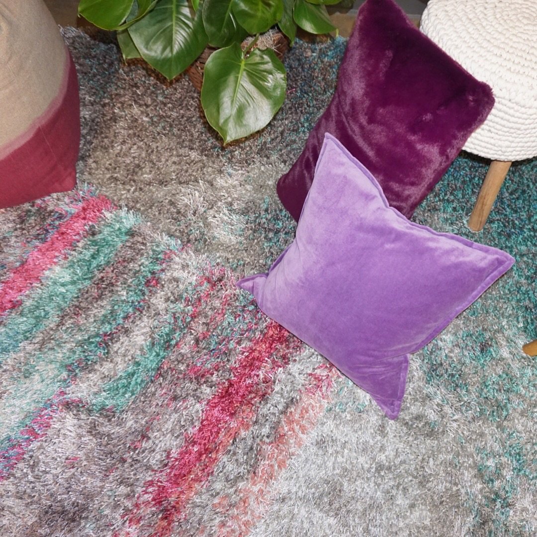 Couristan's tweet photo. Come see our vibrant and trendy Gaia Collection here at #HighPointMarket (@HPMarketNews) 🔮 Showplace Building, Showroom 2350! #HPMKT #CouristanHPMKT https://t.co/1xuzSskTW8