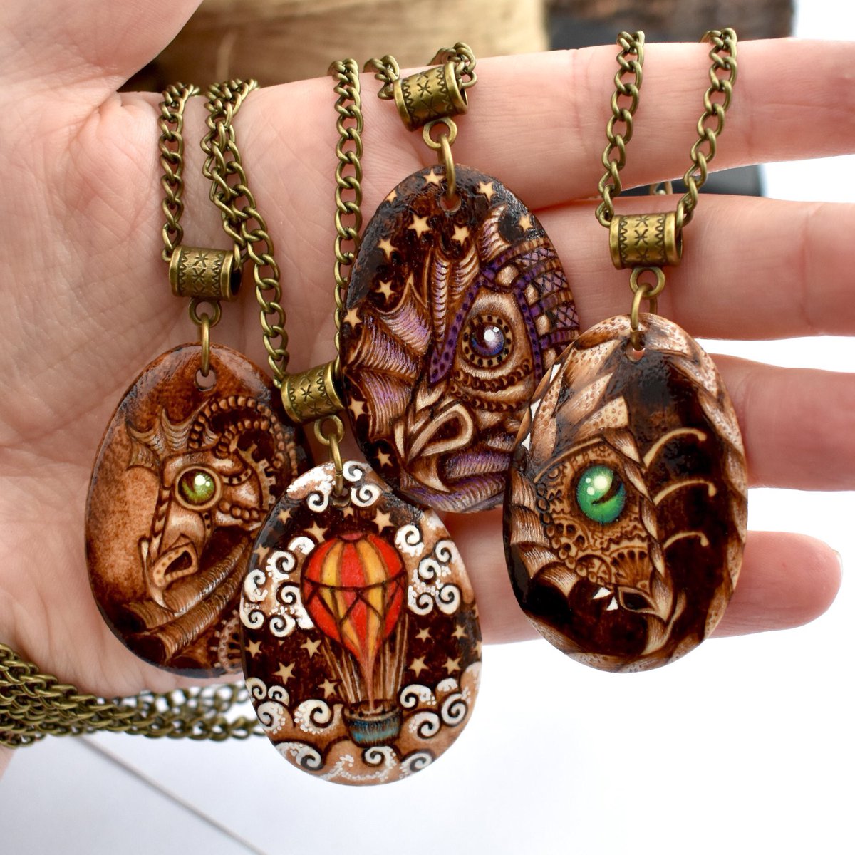 ukSarahDesigns's tweet image. Working on some new things...
#pyrography