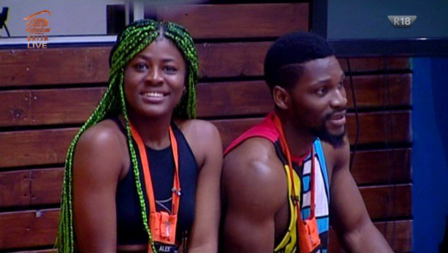 sami_incredible's tweet photo. More Nip slips baby...
Pepper them gang....
#WeDanceHere
#WeNipSlipHere
#WeOwnUpToOurFlaws
#BBNaija https://t.co/aZe3CztKgB