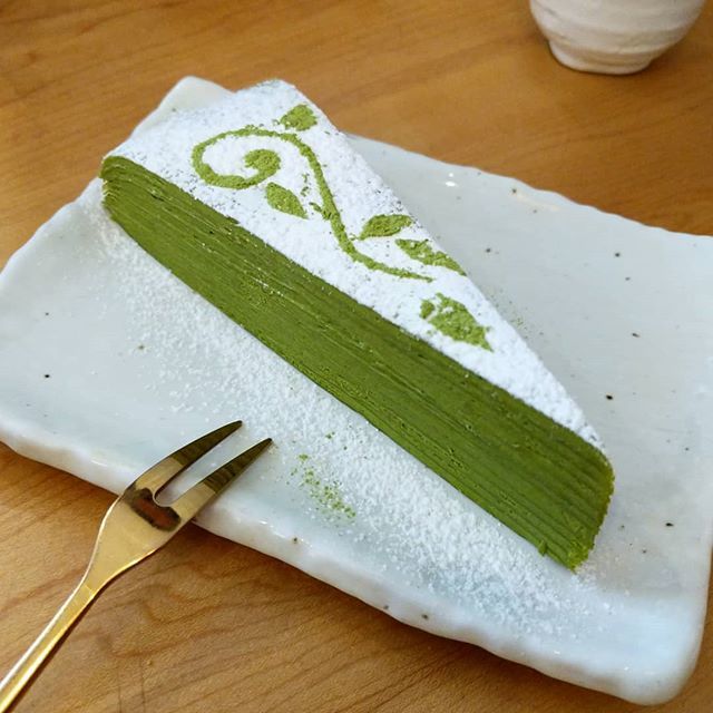Finally tried their matcha mille crepe as well. How do they get the crepes so very thin?! ift.tt/2H29t8w