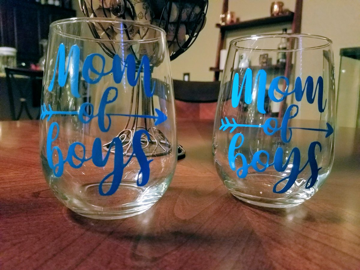 WithLove_Martha's tweet photo. Psst.... Mother's Day is coming up! ๐คฑ
Take care of that special mamma with customized wine glasses. What do you want it to say? ๐ท
https://t.co/NBbKcDfHrv
#mothersday2018 #momsgifts #momjuice #winomom #wineglasses #customizedglasses https://t.co/rzXsPLMYzA