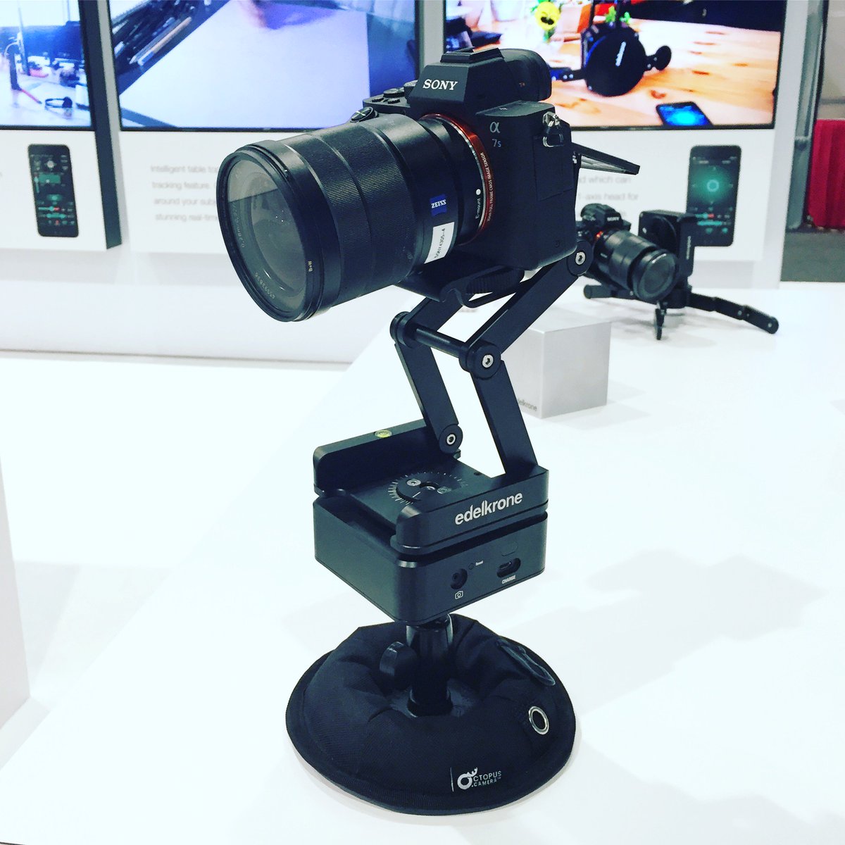 Octopus.Camera® (@octopuscamera) on Twitter photo Congratulations to the super cool #edelkrone Motion BOX on winning a <a href="/videomaker/">Videomaker</a> NAB award... here shown on the ever-stable #OctoPad.
videomaker.com/videonews/2018… Congratulations to the super cool #edelkrone Motion BOX on winning a <a href="/videomaker/">Videomaker</a> NAB award... here shown on the ever-stable #OctoPad.
videomaker.com/videonews/2018…