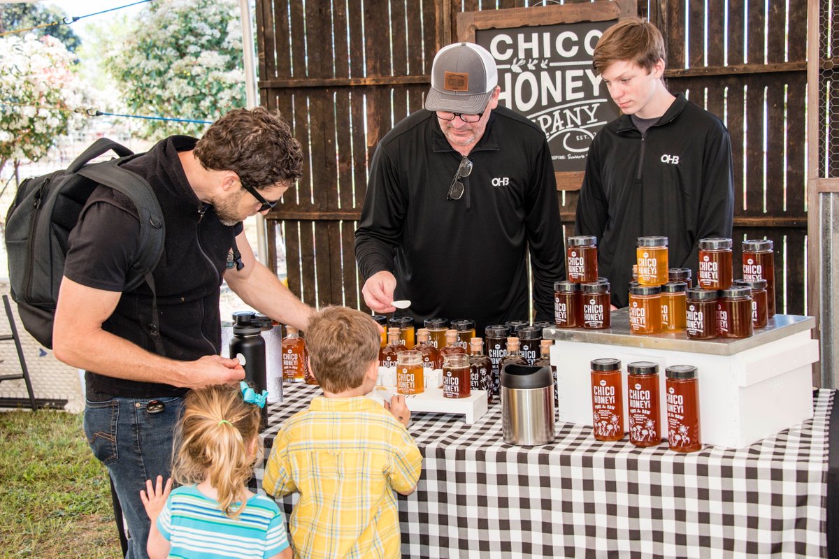 NorCAWater's tweet photo. Critical for the world's food supply and a big presence in the #SacValley - celebrating the Honey Bee in Orland this weekend at @olivarezhoneyb. Steve Beckley photos @cagrownofficial @VisitCaliFarms https://t.co/aAmglTGqS0