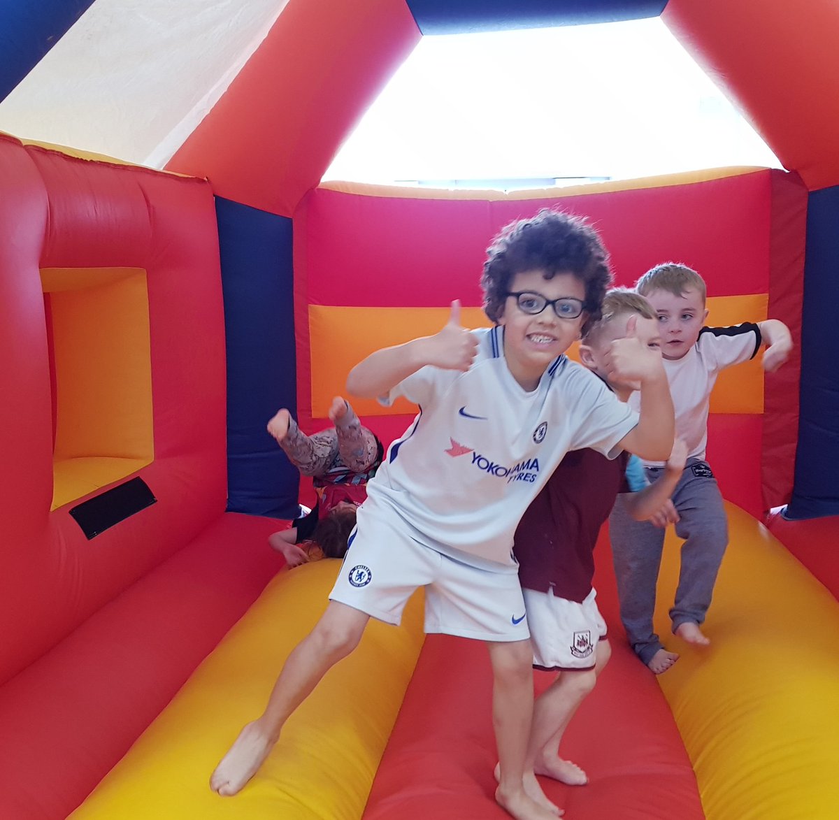 OTMultisports's tweet photo. We have had a blast helping to get so many children active over this Easter Holiday! Thank you for all your support!ππ
Back to school tomorrow, kicking off with P.E. lessons, after school clubs and evening sessions! Let's do this! β½οΈβΎοΈπππ― #totalathletedevelopment https://t.co/uHFHaYZEyR