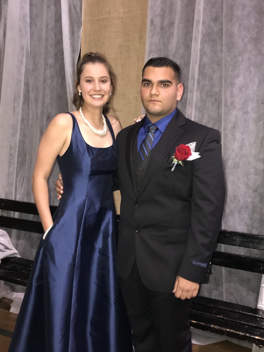 trishw331's tweet photo. Prom2018 https://t.co/xXSnIonN1S