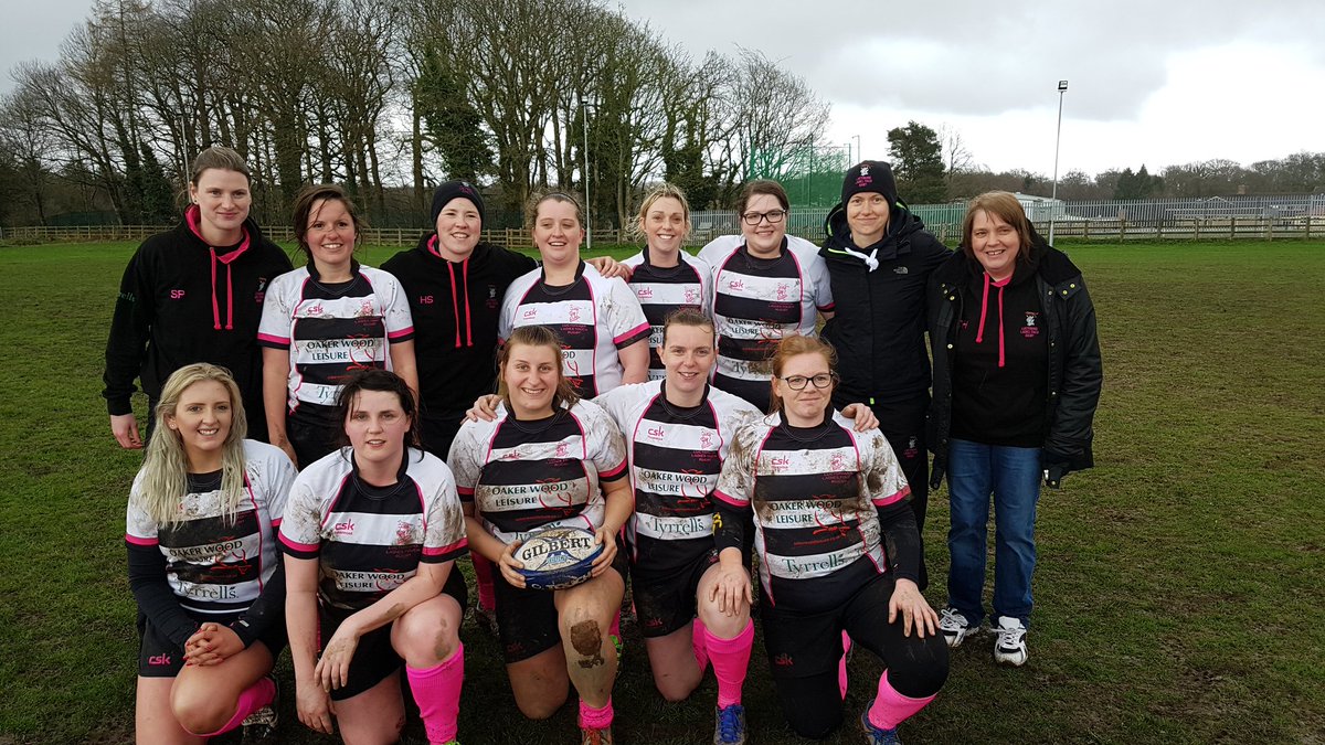 LucsLadies's tweet photo. Game Day! Great to see our newbies getting stuck in, even if the weather was a tad moist! 😂🏉 #lucsladies #LucsFamily #thisgirlcan https://t.co/csdB5BVb5a