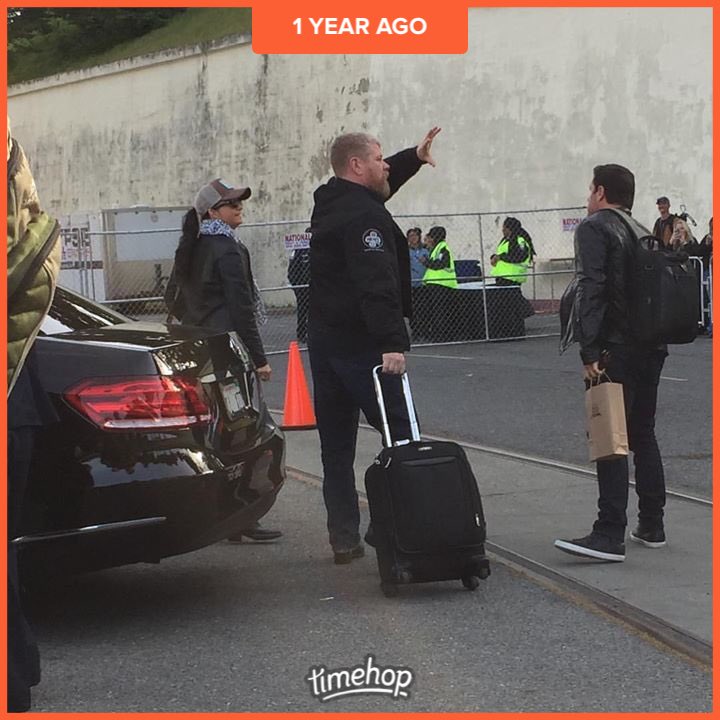jacksparrowfan's tweet photo. @littlekatmom Timehop has reminded me a year ago @Cudlitz arrived at #WSCSF & the fun weekend began. https://t.co/tI1cnM51GS