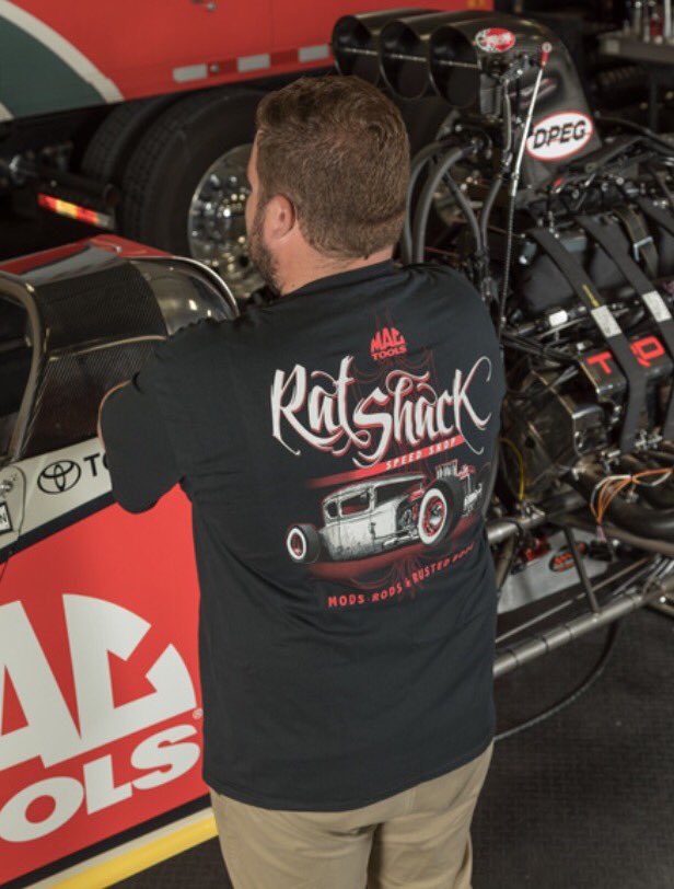 MacTools38's tweet image. Represent the Rat Shack speed shop with our latest #MacToolsGear! Ask your Distributor or check it out on our site ow.ly/e3Fz30jrs5O