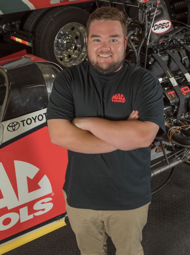 MacTools38's tweet image. Represent the Rat Shack speed shop with our latest #MacToolsGear! Ask your Distributor or check it out on our site ow.ly/e3Fz30jrs5O