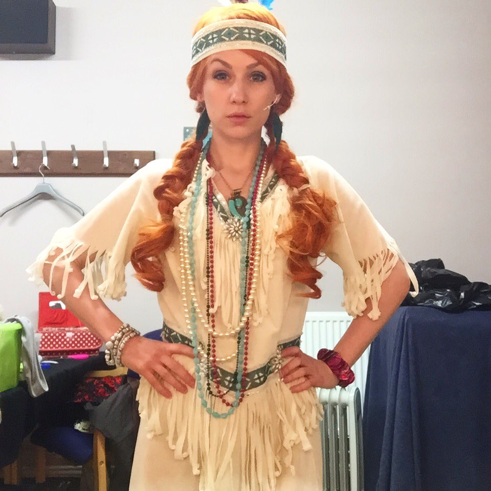 SammylooClark's tweet photo. That’s a wrap! Well done all the treasure Island 🌴 cast!🤣🤦🏼‍♀️! It’s been a pleasure! Now to Rome I go!! #actorslife #princess #tressureisland #pirates #show #pantomime #wrap #aftershowblues #holiday #rome #actor https://t.co/Xe0xQvNi7G