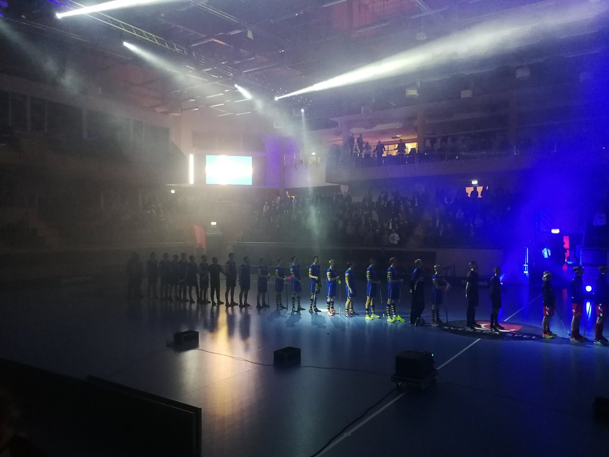 91 000 steg senare så vill jag bara tacka alla som varit med under denna helg som publik, spelare, ledare, domare, funktionär, personal eller media. Ni har gjort Innebandyfesten 2018 till ett av mina absolut bästa minnen någonsin. Stolt över att ha fått projektleda detta 🙏