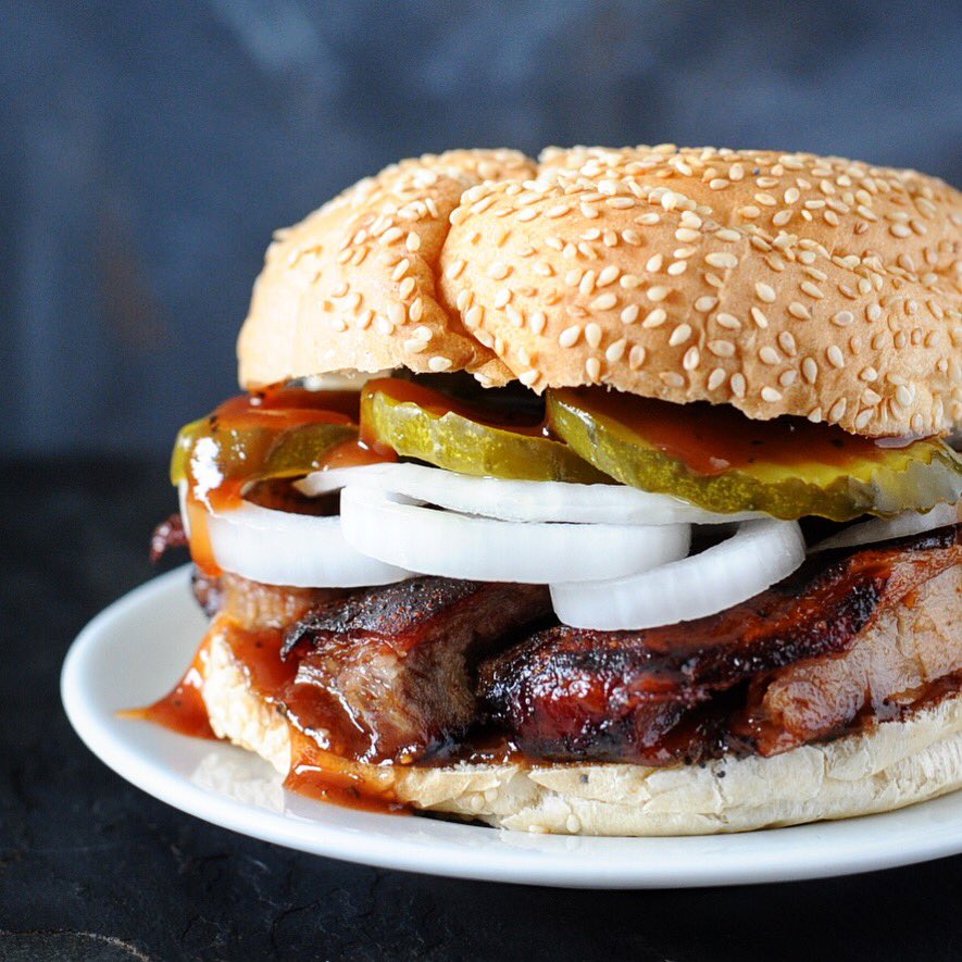 girlscangrill's tweet photo. What do you do when your ribs are so tender the bones slide right out? Make a #McRib sandwich, of course.
——-
#bbq #ribs #sandwich #patriotsauce #bhcbbq #showusyoursmithfield https://t.co/YBmBuve5nd